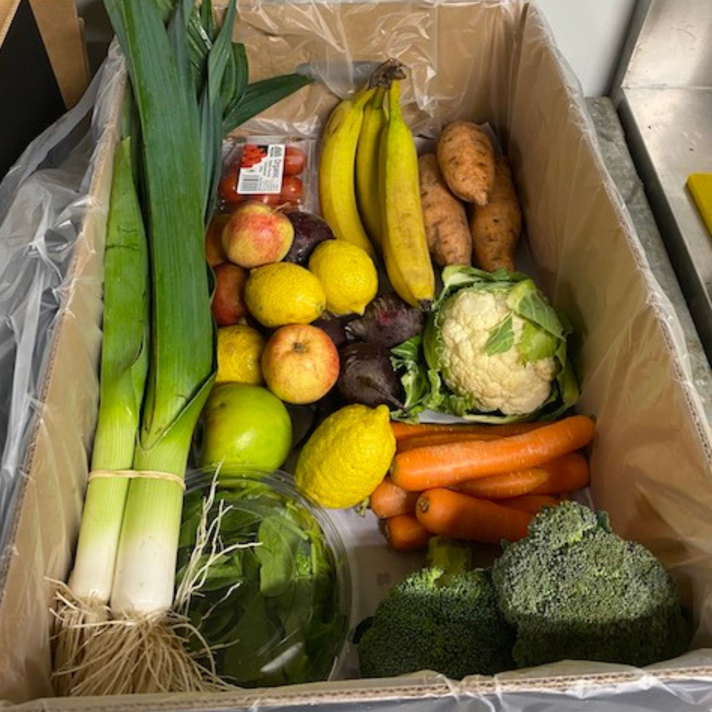 Organic Medium Family Box - No Potato